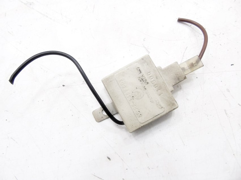 KONDENSATOR CZUJNIK MASY 65.24-1387803 BMW E36 KONDENSATOR CZUJNIK MASY 65.24-1387803 BMW E36