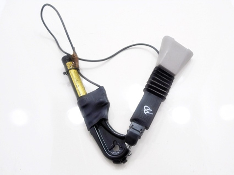 NAPINACZ PASA FOTELA PRAWY PRZÓD OPEL OMEGA B C FL NAPINACZ PASA FOTELA PRAWY PRZÓD OPEL OMEGA B C FL