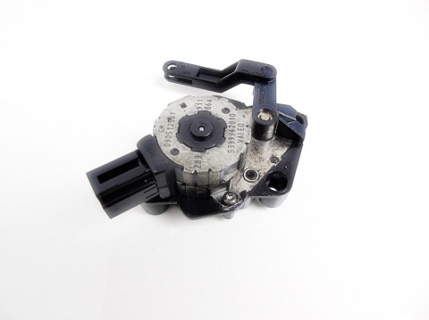 REGULATOR NASTAWNIK NAWIEWU OPEL OMEGA B C FL REGULATOR NASTAWNIK NAWIEWU OPEL OMEGA B C FL