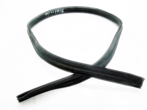 USZCZELKA PODSZYBIA PRZÓD MERCEDES W124 E260 USZCZELKA PODSZYBIA PRZÓD MERCEDES W124 E260