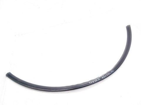 USZCZELKA SZYBY CZOŁOWEJ MERCEDES W168 A KLASA USZCZELKA SZYBY CZOŁOWEJ MERCEDES W168 A KLASA