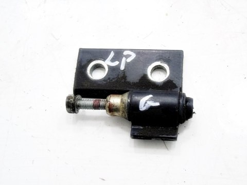 ZAWIAS DRZWI LEWY PRZÓD BMW E36 5D SEDAN ZAWIAS DRZWI LEWY PRZÓD BMW E36 5D SEDAN