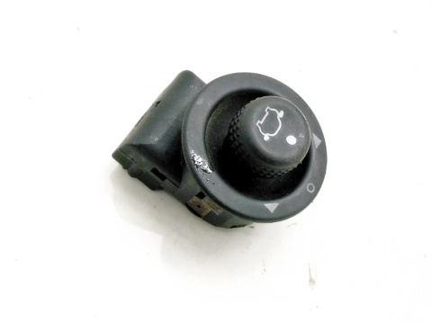 PRZEŁĄCZNIK REGULACJI LUSTEREK FORD FOCUS MK1 PRZEŁĄCZNIK REGULACJI LUSTEREK FORD FOCUS MK1