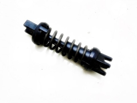 SPRĘŻYNA PEDAŁU AUDI 80 B3 SPRĘŻYNA PEDAŁU AUDI 80 B3