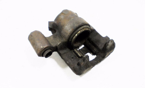 ZACISK HAMULCOWY LEWY PRZÓD FIAT SEICENTO 900 ZACISK HAMULCOWY LEWY PRZÓD FIAT SEICENTO 900