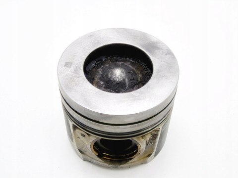 TŁOK 2.0 D B47D20A BMW F10 F20 F30 F31 F34 F25 X5 TŁOK 2.0 D B47D20A BMW F10 F20 F30 F31 F34 F25 X5