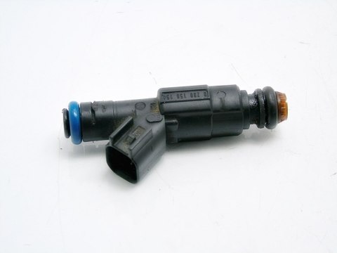 WTRYSKIWACZ 2.0 16V MONDEO MK3 V50 S40 MAZDA 6 5 WTRYSKIWACZ 2.0 16V MONDEO MK3 V50 S40 MAZDA 6 5