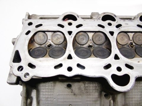 GŁOWICA 1.6 G4FC I30 CEED SOUL VENGA CARENS I20 GŁOWICA 1.6 G4FC I30 CEED SOUL VENGA CARENS I20