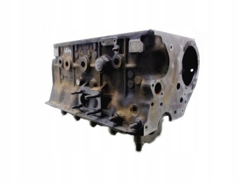 BLOK SILNIKA 2.0 D 200D MERCEDES -BENZ W115 OM615 BLOK SILNIKA 2.0 D 200D MERCEDES -BENZ W115 OM615
