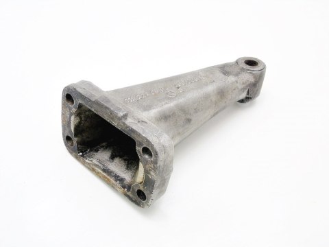 ŁAPA SILNIKA 2.0 2.2 D 200D MERCEDES W115 OM615 ŁAPA SILNIKA 2.0 2.2 D 200D MERCEDES W115 OM615