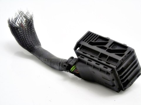 WTYCZKA KOSTKA WTYK MERCEDES 1885451840 W168 W169 WTYCZKA KOSTKA WTYK MERCEDES 1885451840 W168 W169