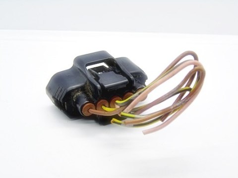 WTYCZKA KOSTKA WTYK YARIS STARLET COROLLA CELICA WTYCZKA KOSTKA WTYK YARIS STARLET COROLLA CELICA