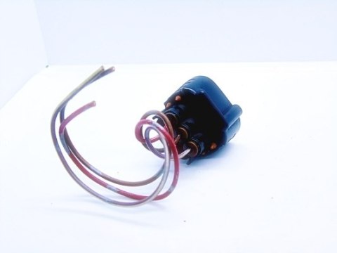 WTYCZKA KOSTKA WTYK YARIS STARLET COROLLA CELICA WTYCZKA KOSTKA WTYK YARIS STARLET COROLLA CELICA