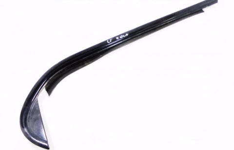 LISTWA USZCZELKA DRZWI CHRYSLER CIRRUS STRATUS LISTWA USZCZELKA DRZWI CHRYSLER CIRRUS STRATUS