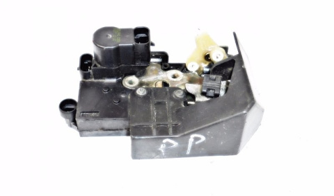 ZAMEK DRZWI PRAWY PRZÓD ALFA ROMEO 156 ZAMEK DRZWI PRAWY PRZÓD ALFA ROMEO 156