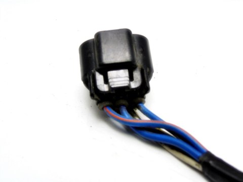 WTYCZKA KOSTKA WTYK COROLLA YARIS CELICA STARLET WTYCZKA KOSTKA WTYK COROLLA YARIS CELICA STARLET