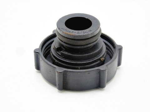 KOREK ZBIORNICZKA 1.8 2.0 16V MONDEO MK3 C30 V50 KOREK ZBIORNICZKA 1.8 2.0 16V MONDEO MK3 C30 V50