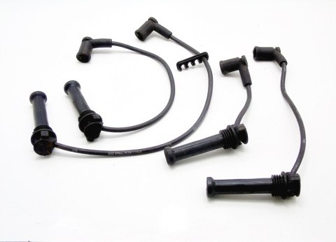 PRZEWODY ZAPŁONOWE 1.8 2.0 MONDEO MK3 C30 S40 V70 PRZEWODY ZAPŁONOWE 1.8 2.0 MONDEO MK3 C30 S40 V70