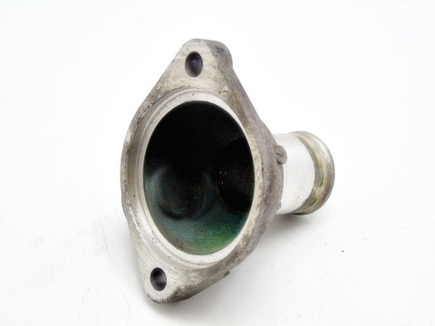 OBUDOWA TERMOSTATU 1.0 16V VVTI TOYOTA YARIS 1SZ OBUDOWA TERMOSTATU 1.0 16V VVTI TOYOTA YARIS 1SZ