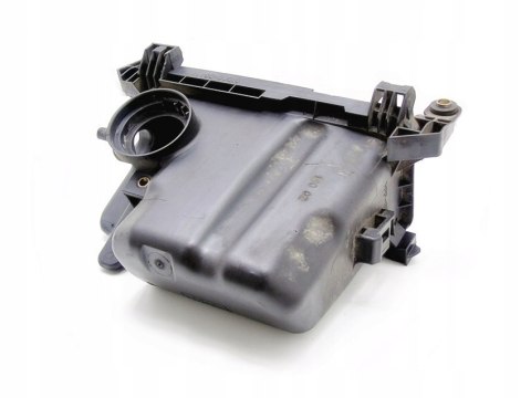 OBUDOWA FILTRA POWIETRZA 1.0 16V VVTI YARIS I 1SZ OBUDOWA FILTRA POWIETRZA 1.0 16V VVTI YARIS I 1SZ