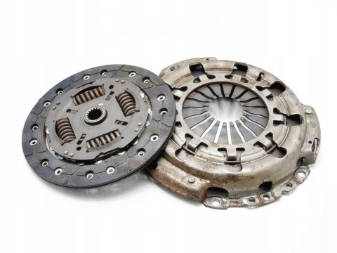 SPRZĘGŁO TARCZA DOCISK 1.3 8V FORD FIESTA V VI KA SPRZĘGŁO TARCZA DOCISK 1.3 8V FORD FIESTA V VI KA