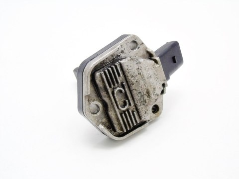 CZUJNIK POZIOMU OLEJU 2.0 FSI AUDI A4 B6 CZUJNIK POZIOMU OLEJU 2.0 FSI AUDI A4 B6
