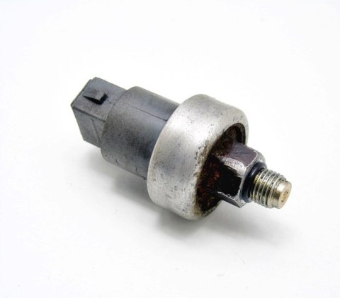 CZUJNIK WSPOMAGANIA 1.3 8V FORD FIESTA V VI KA CZUJNIK WSPOMAGANIA 1.3 8V FORD FIESTA V VI KA