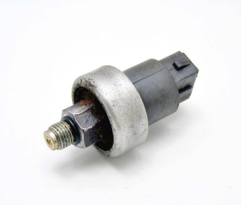 CZUJNIK WSPOMAGANIA 1.3 8V FORD FIESTA V VI KA CZUJNIK WSPOMAGANIA 1.3 8V FORD FIESTA V VI KA