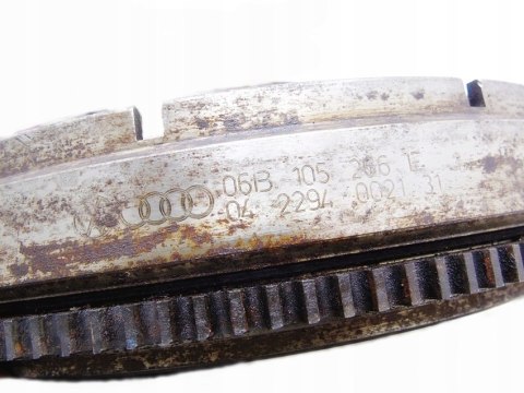 KOŁO DWUMASOWE 06B105266E 2.0 16V FSI AUDI A4 B6 KOŁO DWUMASOWE 06B105266E 2.0 16V FSI AUDI A4 B6