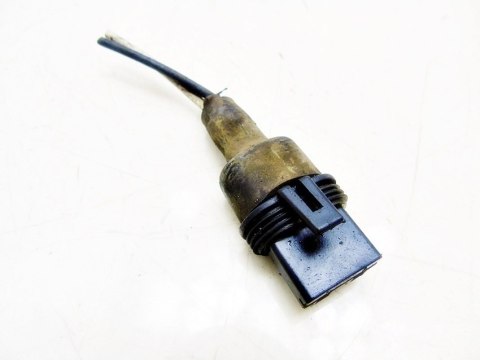 WTYCZKA KOSTKA 1.9 D DTI SCENIC V40 CLIO KANGOO WTYCZKA KOSTKA 1.9 D DTI SCENIC V40 CLIO KANGOO
