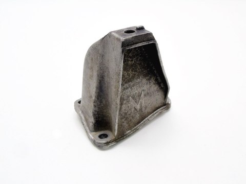 ŁAPA SKRZYNI 1.9 TDI PASSAT B5 AUDI A4 8D0399113AB ŁAPA SKRZYNI 1.9 TDI PASSAT B5 AUDI A4 8D0399113AB