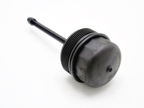 KOREK FILTRA OLEJU 1.9 TDI PASSAT AUDI A4 SUPERB