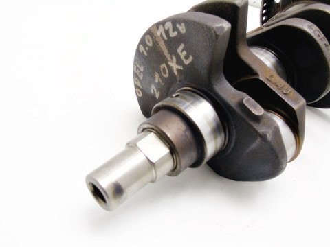 WAŁ KORBOWY 90529323 1.0 12V CORSA B C AGILA A WAŁ KORBOWY 90529323 1.0 12V CORSA B C AGILA A