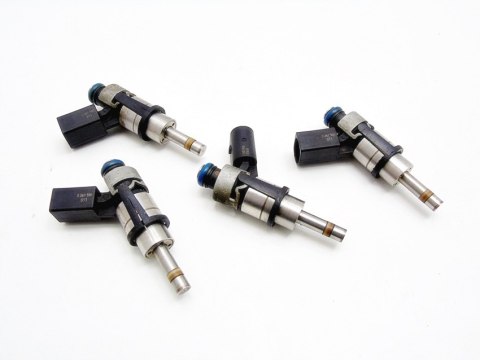 WTRYSKIWACZE 06D906036B 2.0 16V FSI AUDI A4 B6 WTRYSKIWACZE 06D906036B 2.0 16V FSI AUDI A4 B6