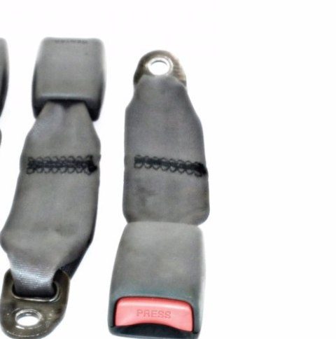 ZATRZASK PAS MITSUBISHI GALANT VI GLS ZATRZASK PAS MITSUBISHI GALANT VI GLS