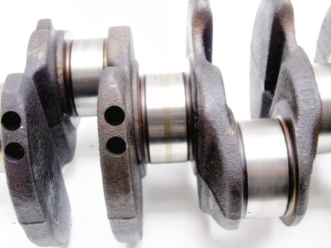 WAŁ KORBOWY 1.8 TS 16V ALFA 145 146 156 GTV STILO WAŁ KORBOWY 1.8 TS 16V ALFA 145 146 156 GTV STILO