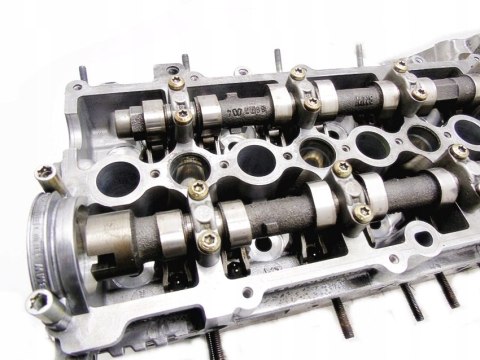 GŁOWICA 2247038 2.0 CDT CDTI ROVER 75 FREELANDER GŁOWICA 2247038 2.0 CDT CDTI ROVER 75 FREELANDER