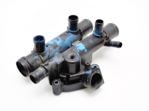 OBUDOWA TERMOSTATU 2.2 DCI ESPACE LAGUNA MASTER OBUDOWA TERMOSTATU 2.2 DCI ESPACE LAGUNA MASTER