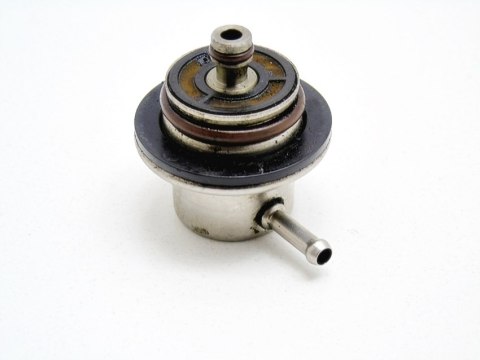 REGULATOR ZAWÓR PALIWA 2.2 16V OMEGA B C Z22XE REGULATOR ZAWÓR PALIWA 2.2 16V OMEGA B C Z22XE