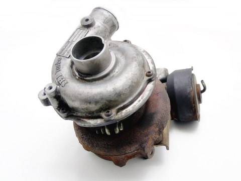 TURBOSPRĘŻARKA RF4F 2.0 TD DTID PREMACY 626 323 TURBOSPRĘŻARKA RF4F 2.0 TD DTID PREMACY 626 323