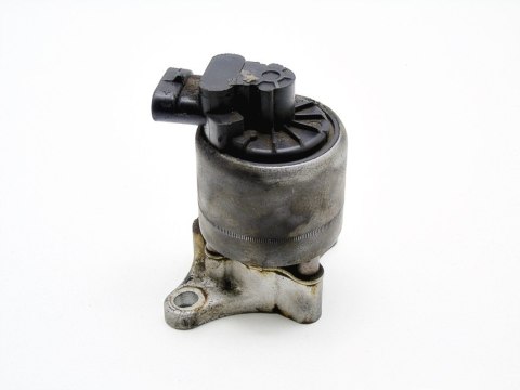 ZAWÓR SPALIN EGR 2.2 16V OMEGA B C Z22XE ZAWÓR SPALIN EGR 2.2 16V OMEGA B C Z22XE