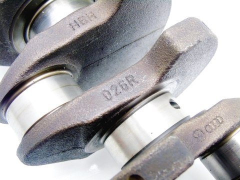 WAŁ KORBOWY 026R 1.8 20V PASSAT AUDI A4 A6 WAŁ KORBOWY 026R 1.8 20V PASSAT AUDI A4 A6