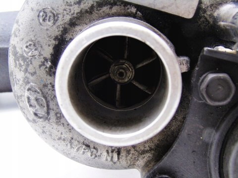 TURBOSPRĘŻARKA 2.0 CRDI SANTA FE TUCSON CARENS TRA TURBOSPRĘŻARKA 2.0 CRDI SANTA FE TUCSON CARENS TRA