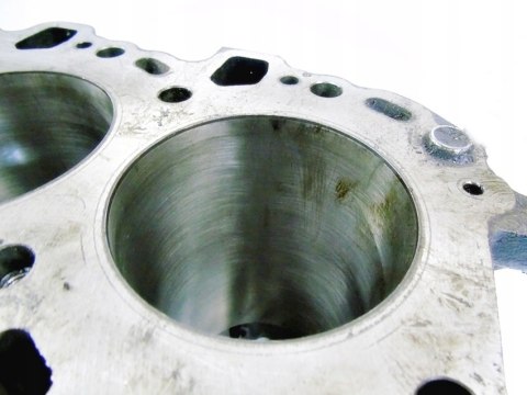 BLOK SILNIKA 2.5 D4D HILUX VI VII HIACE V IV DYNA BLOK SILNIKA 2.5 D4D HILUX VI VII HIACE V IV DYNA