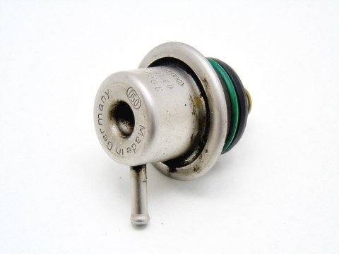 REGULATOR PALIWA 2.0 8V OCTAVIA GOLF IV NEW BEETLE REGULATOR PALIWA 2.0 8V OCTAVIA GOLF IV NEW BEETLE