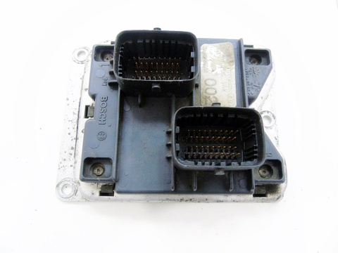 KOMPUTER STEROWNIK ALFA SPIDER 145 156 GTV 2.0 TS KOMPUTER STEROWNIK ALFA SPIDER 145 156 GTV 2.0 TS