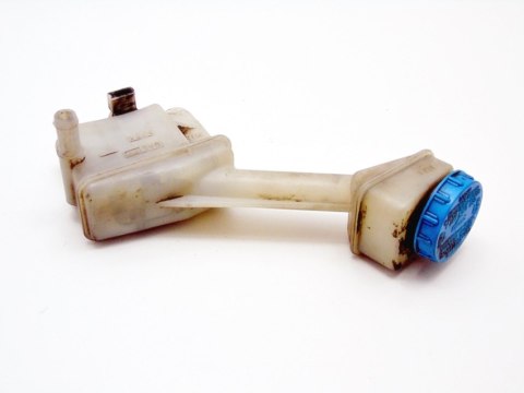 ZBIORNIK PŁYNU HAMULCOWEGO NISSAN PRIMERA P12 ZBIORNIK PŁYNU HAMULCOWEGO NISSAN PRIMERA P12