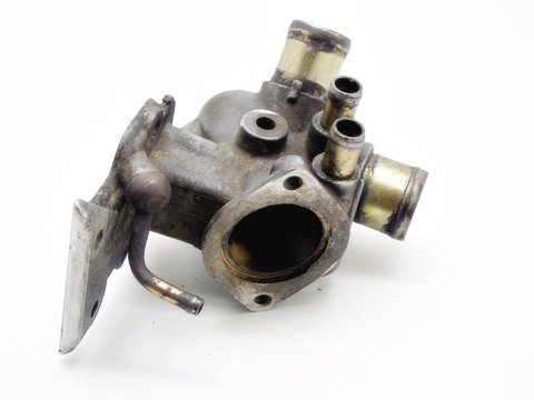 OBUDOWA TERMOSTATU 2.8 TD MASTER DUCATO MOVANO OBUDOWA TERMOSTATU 2.8 TD MASTER DUCATO MOVANO