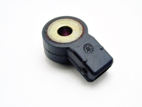 CZUJNIK STUKOWY 047905377 1.3 8V MPI SKODA FELICIA CZUJNIK STUKOWY 047905377 1.3 8V MPI SKODA FELICIA
