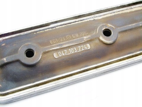 ZAŚLEPKA BLOKU 047103724 1.3 8V MPI SKODA FELICIA ZAŚLEPKA BLOKU 047103724 1.3 8V MPI SKODA FELICIA